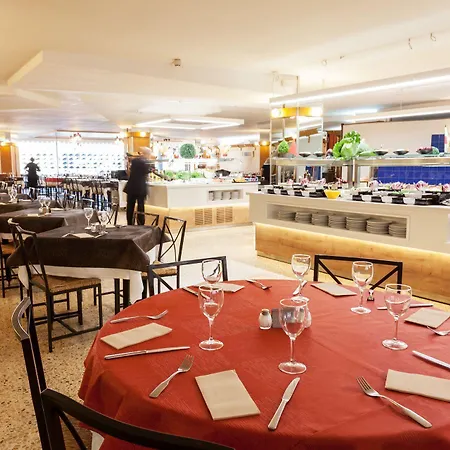 ホテル Xaine Park 4*