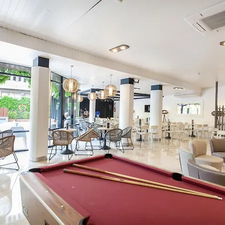 Xaine Park ホテル リョレート・デ・マル