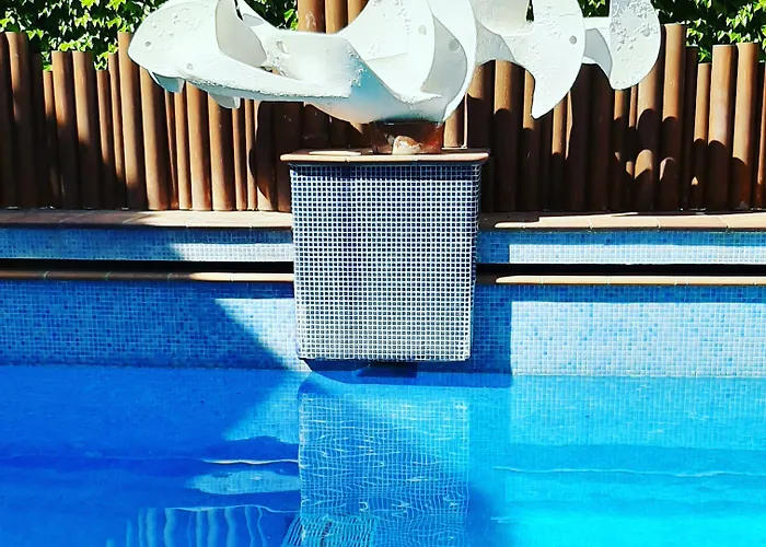 Xaine Park Hotell 4*