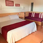 Xaine Park Hotel