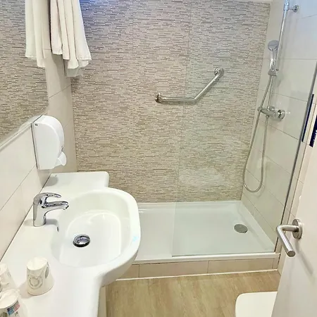 فندق Xaine Park يوريت دي مار