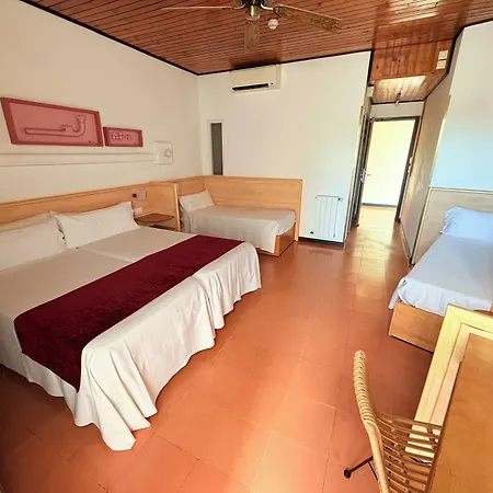 Xaine Park 4* يوريت دي مار